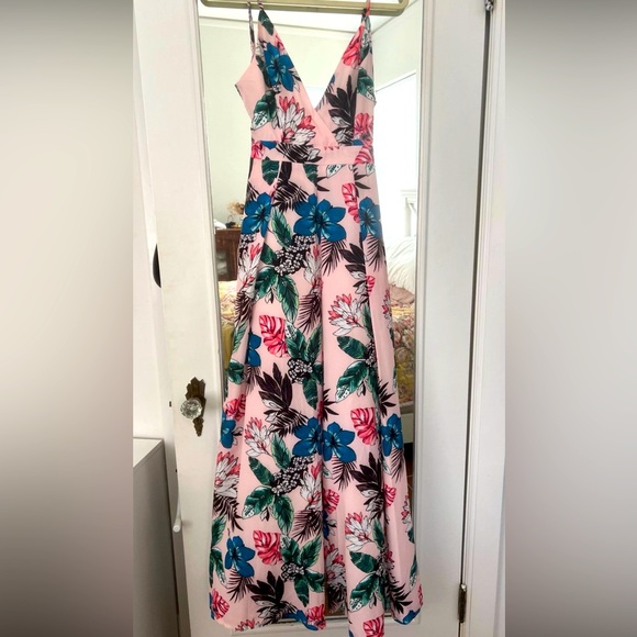 Floral Jumpsuit - Picture 2 of 9